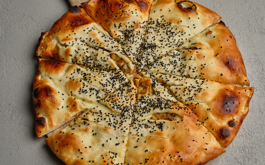 The World of Pizza at Timmys Tanur: A Culinary Journey of Halal Food in Niagara Falls